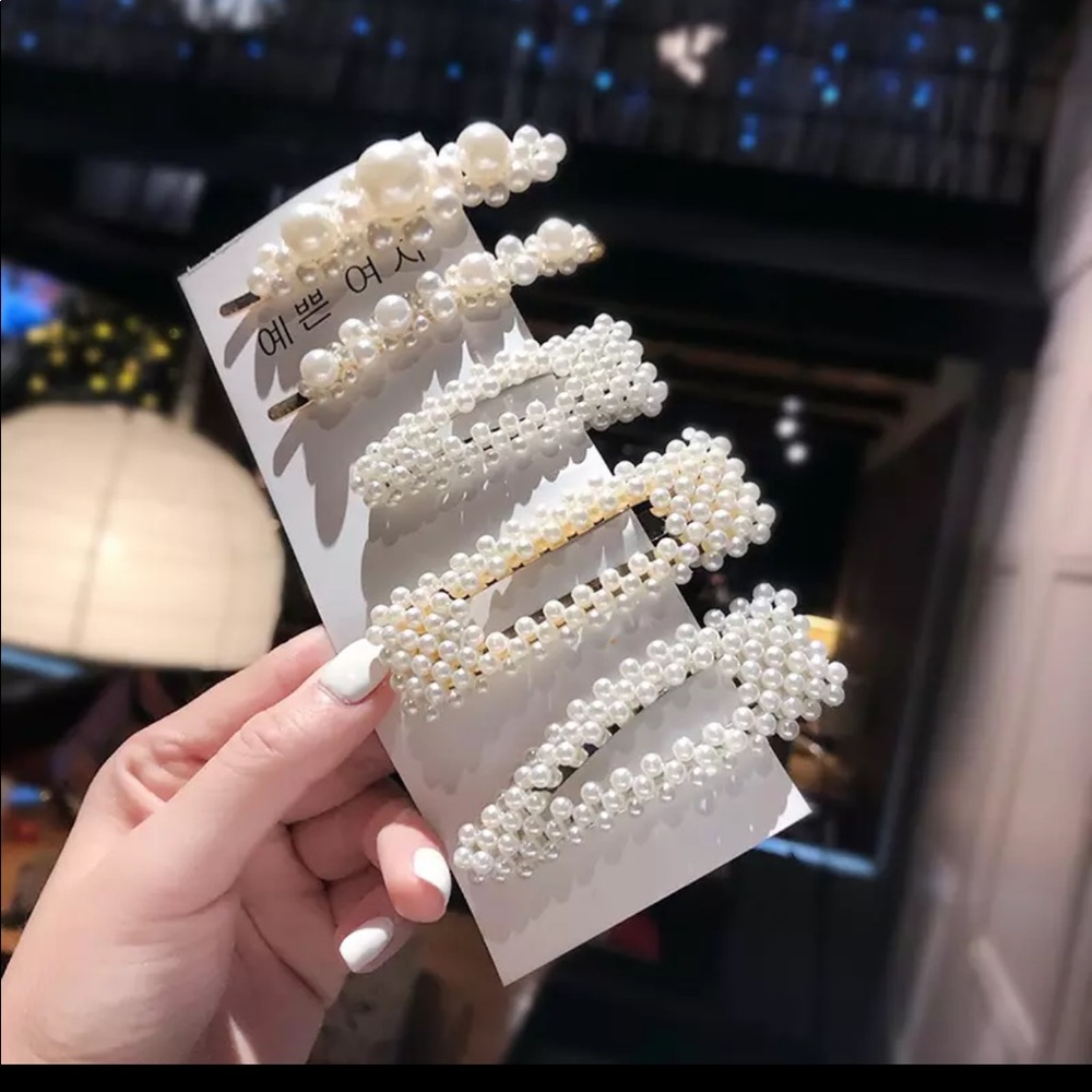 New 5-piece Pearl Hair Clips 💖